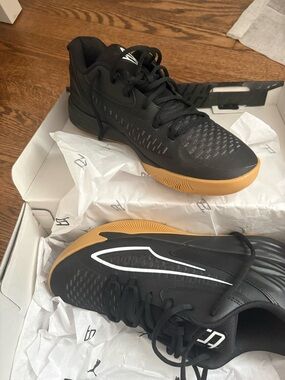Puma Black and Camel Athletic Shoes